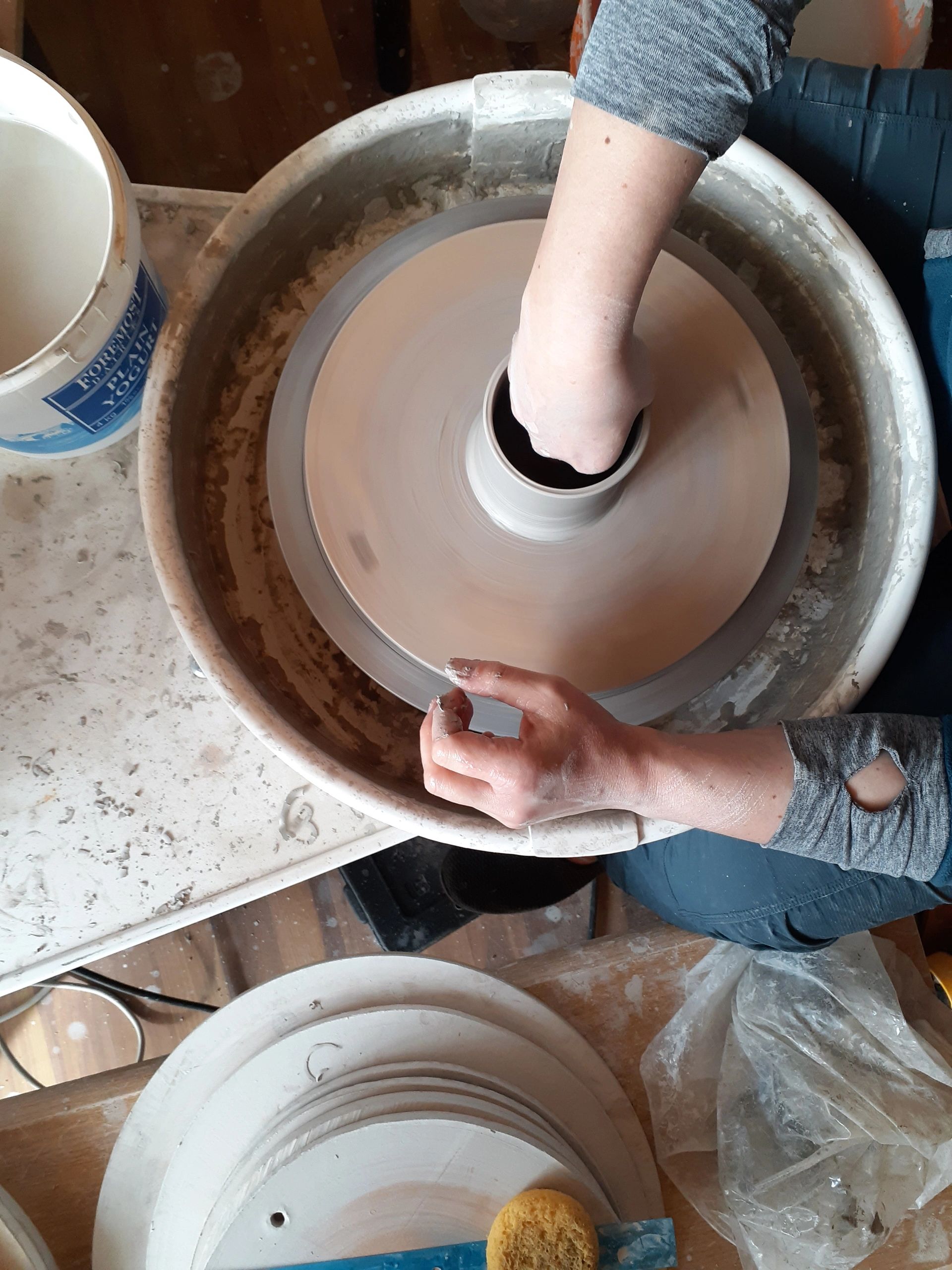 THE CLAY POTTERY pottery store and lessons near Thunder Bay Ontario
